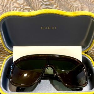 Gucci Sunglasses Unisex